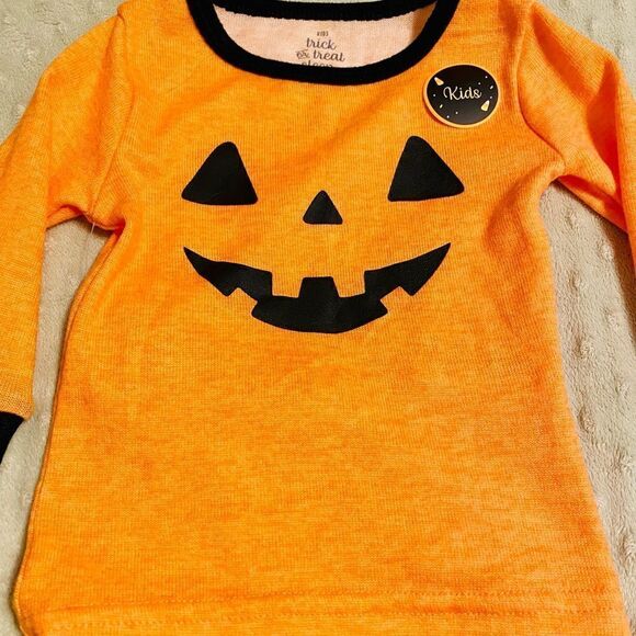 Halloween Pajama Set - Picture 9 of 13